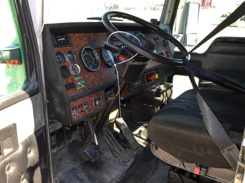 KENWORTH T800 CAB