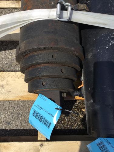   HYDRAULIC CYLINDERS