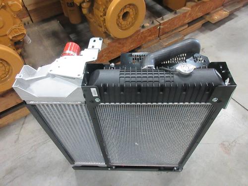 CATERPILLAR  Radiator