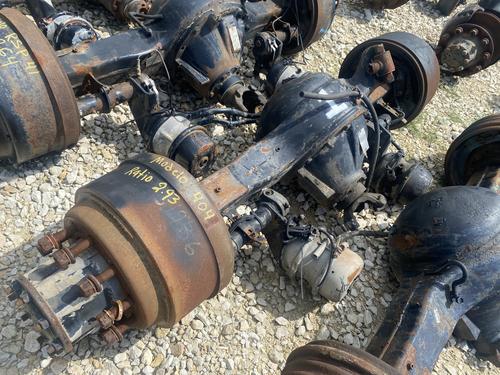 EATON RS404 Axle Assembly, Rear (Rear)