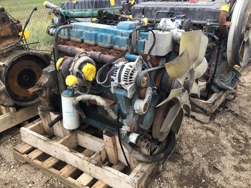 INTERNATIONAL DT 466 Engine Assembly