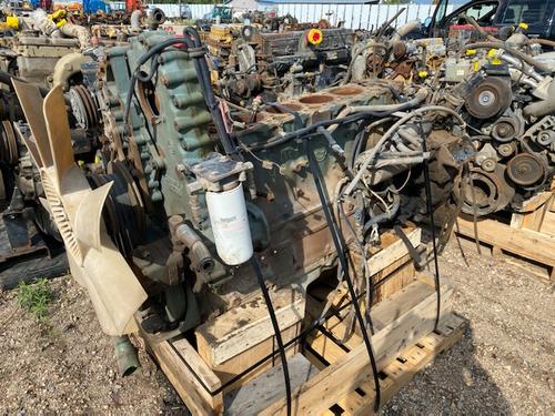 DETROIT  Engine Assembly