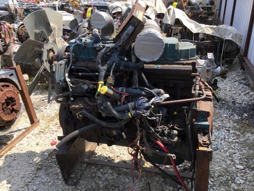 INTERNATIONAL DT466E Engine Assembly