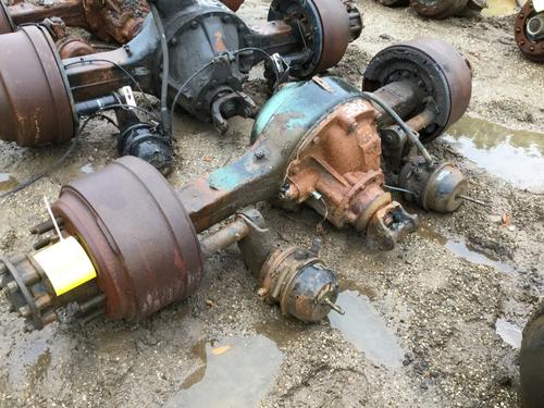 ROCKWELL R-160 Axle Assembly, Rear (Rear)