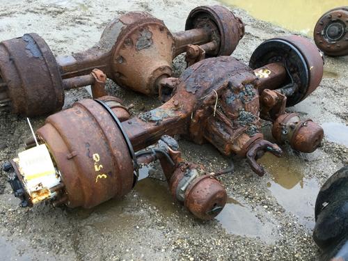 ROCKWELL R-160 Axle Assembly, Rear (Rear)