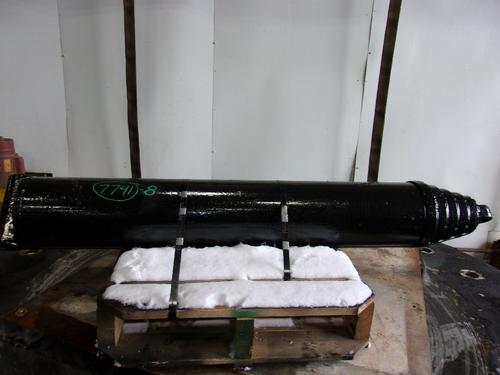   HYDRAULIC CYLINDERS