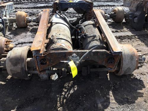   LIFT AXLE