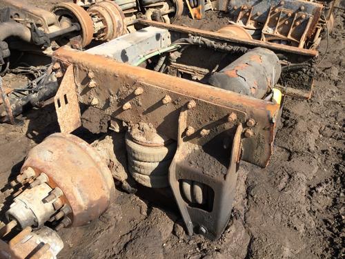   LIFT AXLE