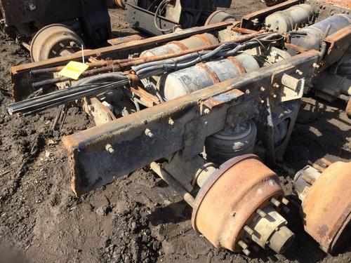   LIFT AXLE