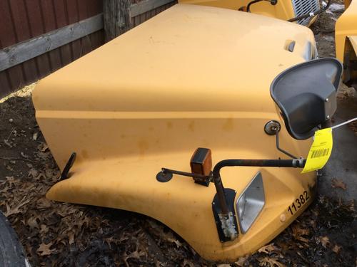 FREIGHTLINER  Hood
