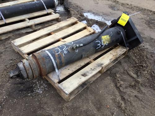  HYDRAULIC CYLINDERS