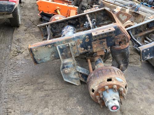   TAG AXLE