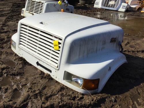 INTERNATIONAL 4700 Hood