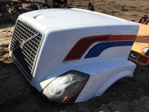 VOLVO  Hood
