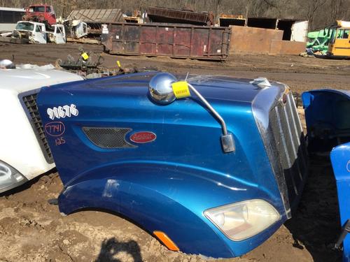 PETERBILT  Hood