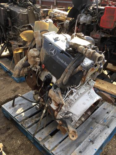 MERCEDES OM 904 Engine Assembly