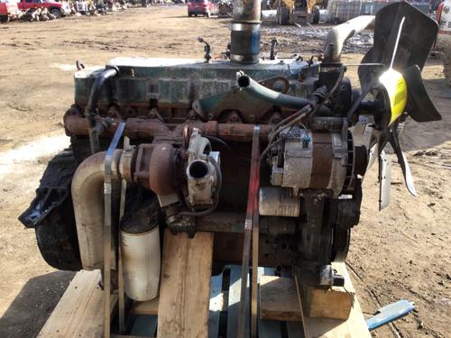INTERNATIONAL DT466E Engine Assembly