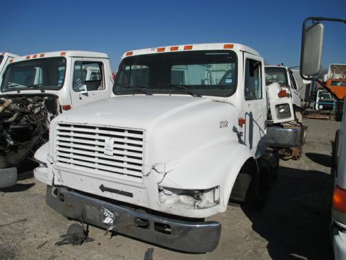 INTERNATIONAL 4700 CAB CLIP