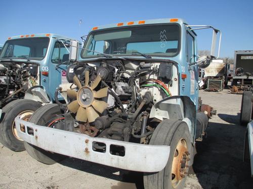 INTERNATIONAL 4900 Trucks