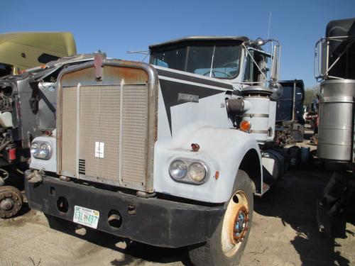 KENWORTH W900 Trucks
