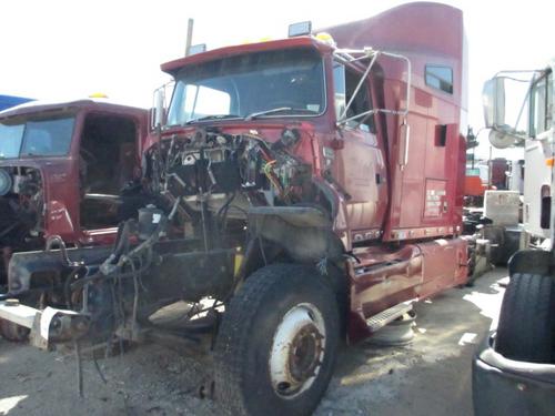 FORD LTL9000 CAB CLIP