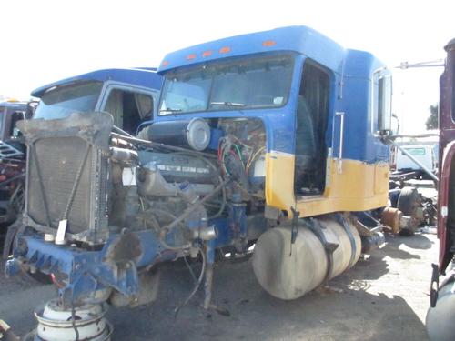 FREIGHTLINER FLD120 Trucks
