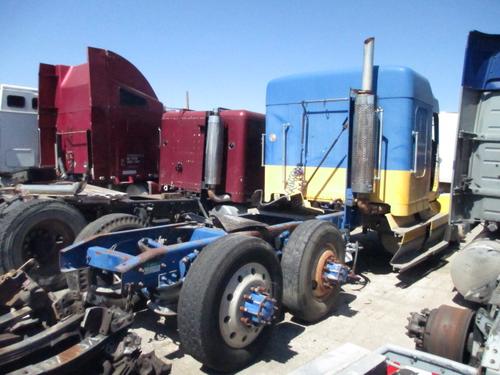 FREIGHTLINER FLD120 Trucks