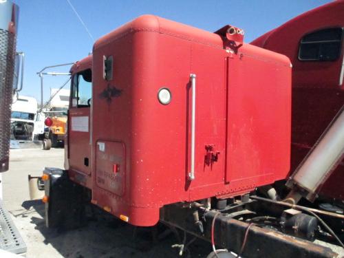 FREIGHTLINER FLD120 CAB CLIP