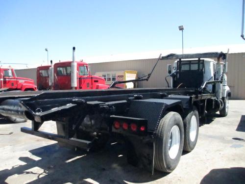 MACK R MODEL Trucks