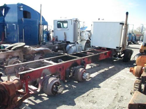INTERNATIONAL 9400 Trucks
