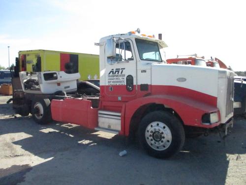 PETERBILT 377 CAB CLIP