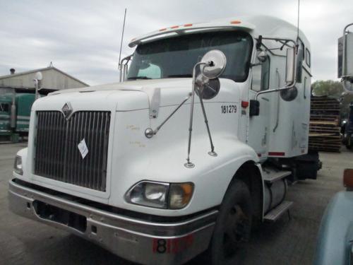 INTERNATIONAL 9200 Trucks