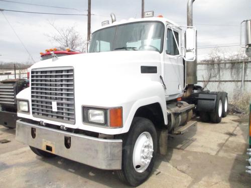 MACK CH613 Trucks