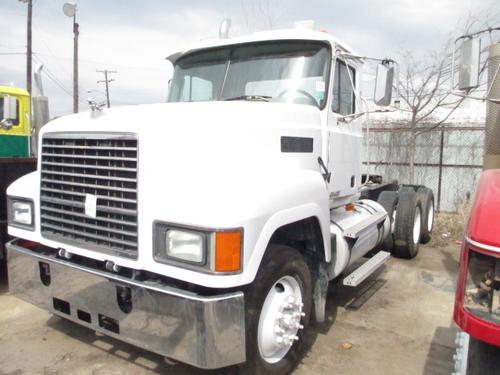 MACK  Trucks