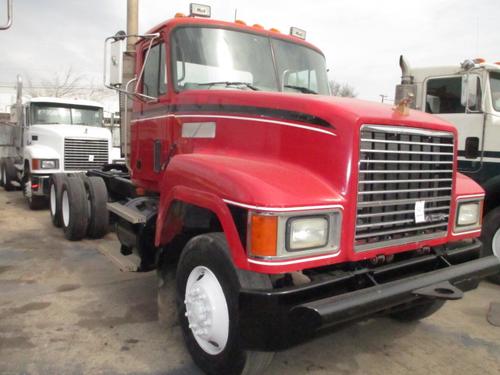 MACK CH613 Trucks