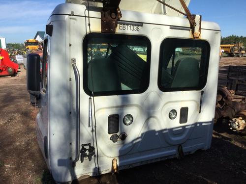 FREIGHTLINER CASCADIA CAB