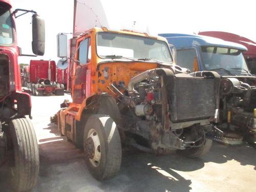 INTERNATIONAL 8300 Trucks