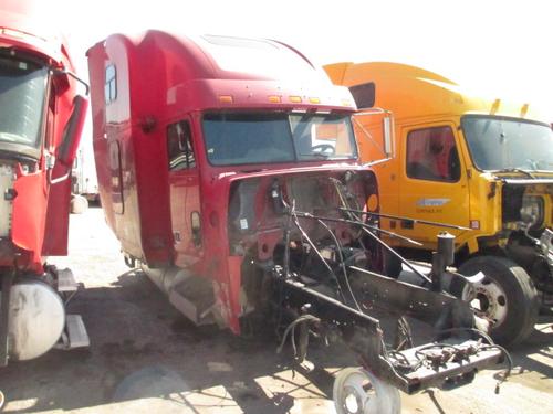 FREIGHTLINER FLD132T CLASSIC XL CAB CLIP
