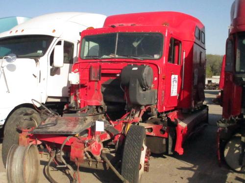 INTERNATIONAL 9400 CAB CLIP
