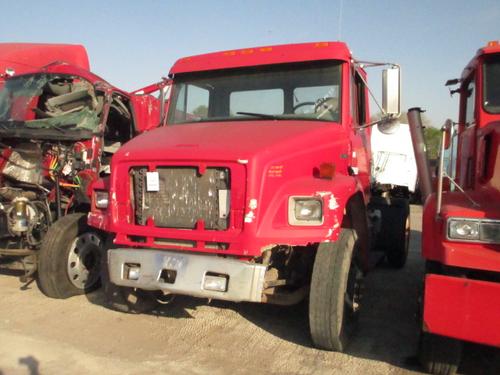 FREIGHTLINER FL106 Trucks