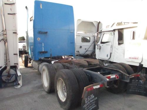 FREIGHTLINER CLASSIC XL Trucks