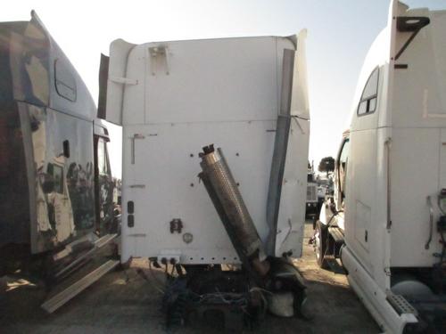 FREIGHTLINER COLUMBIA CAB & SLEEPER