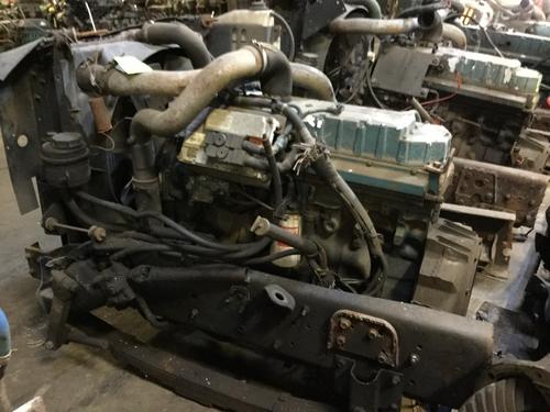INTERNATIONAL DT466E Engine Assembly