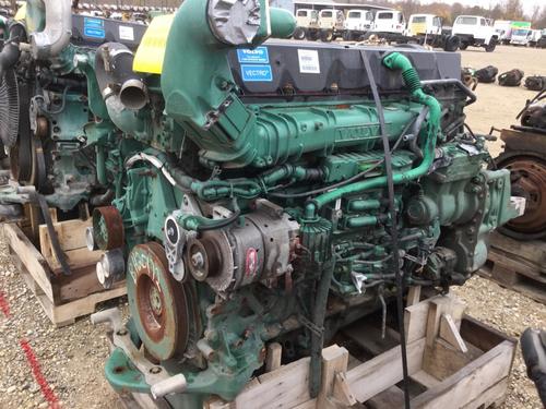 VOLVO D13 Engine Assembly