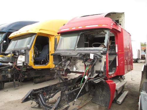 FREIGHTLINER  CAB & SLEEPER