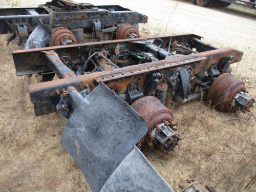 EATON  CUTOFF - TANDEM AXLE