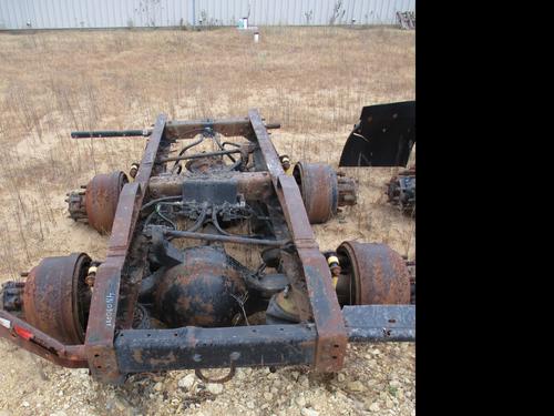 EATON  CUTOFF - TANDEM AXLE