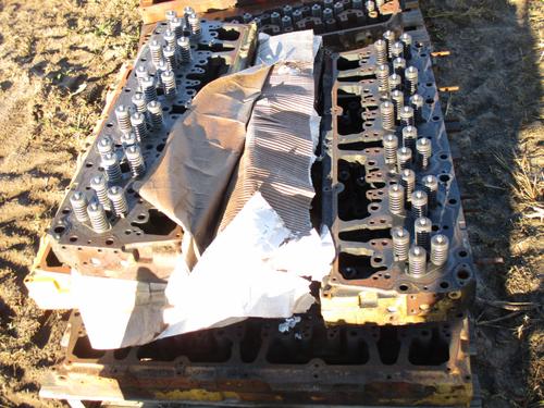CAT  Cylinder Head