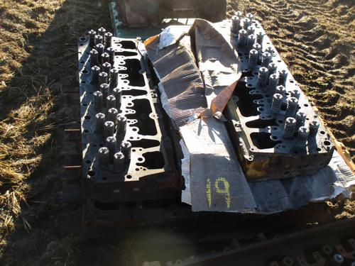CAT  Cylinder Head