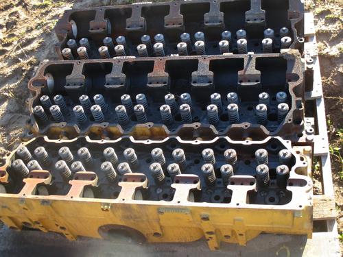 CAT  Cylinder Head